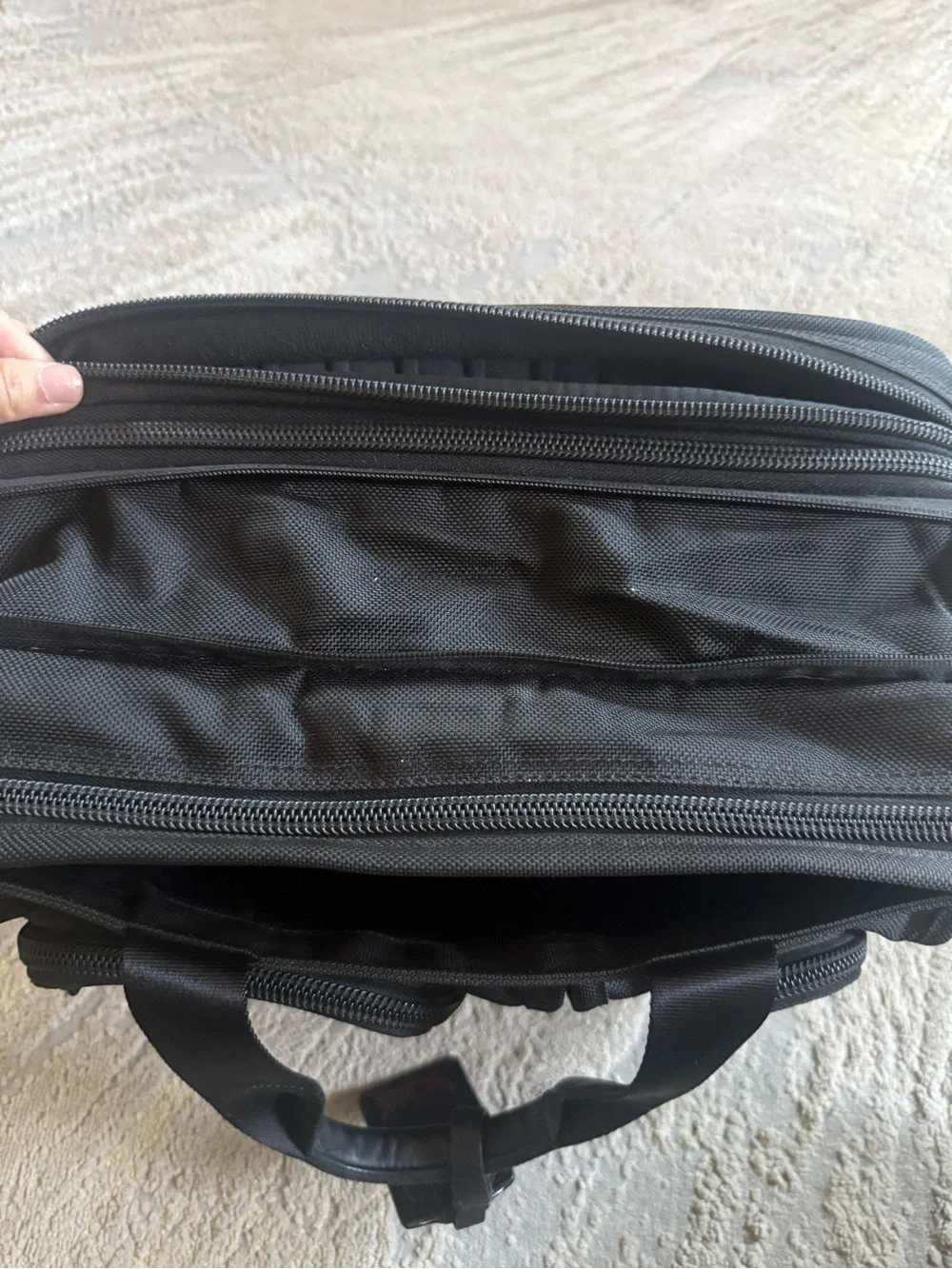Tumi Alpha 2 T Pass Briefcase 26145DH Black Ballistic Nylon Bag Laptop Sleeve